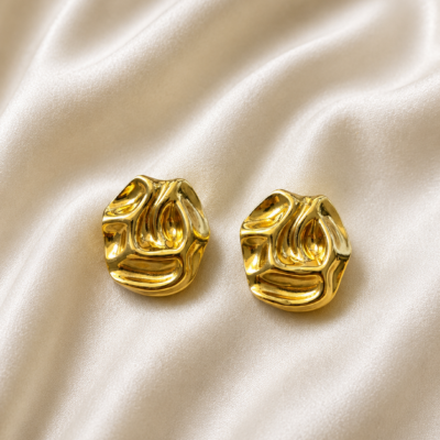 Melted Gold Stud Earrings | Haarmonaa